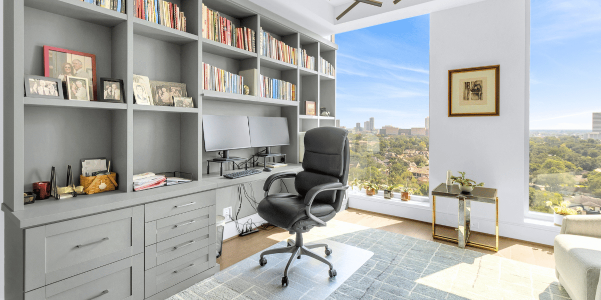 Custom home office built-in with desk designed and installed by SpaceManager Closets