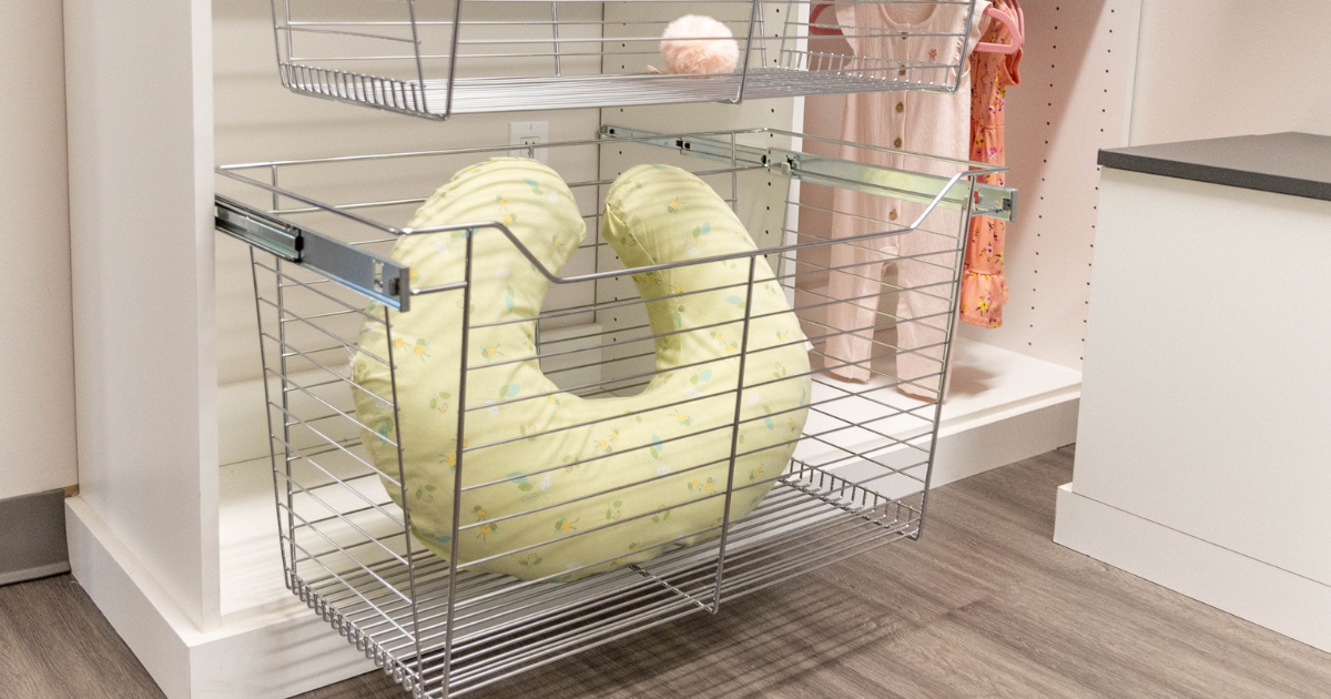 custom closet system messy kids - feature image (3)