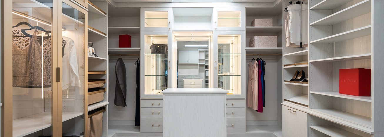 DIY Dilemma: Why Opting for a Custom Closet Company is a Wise Investment