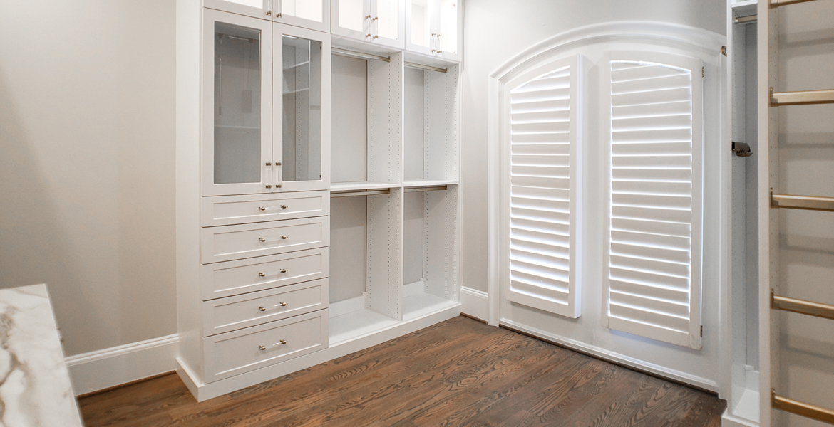 Creating modern living with custom closets