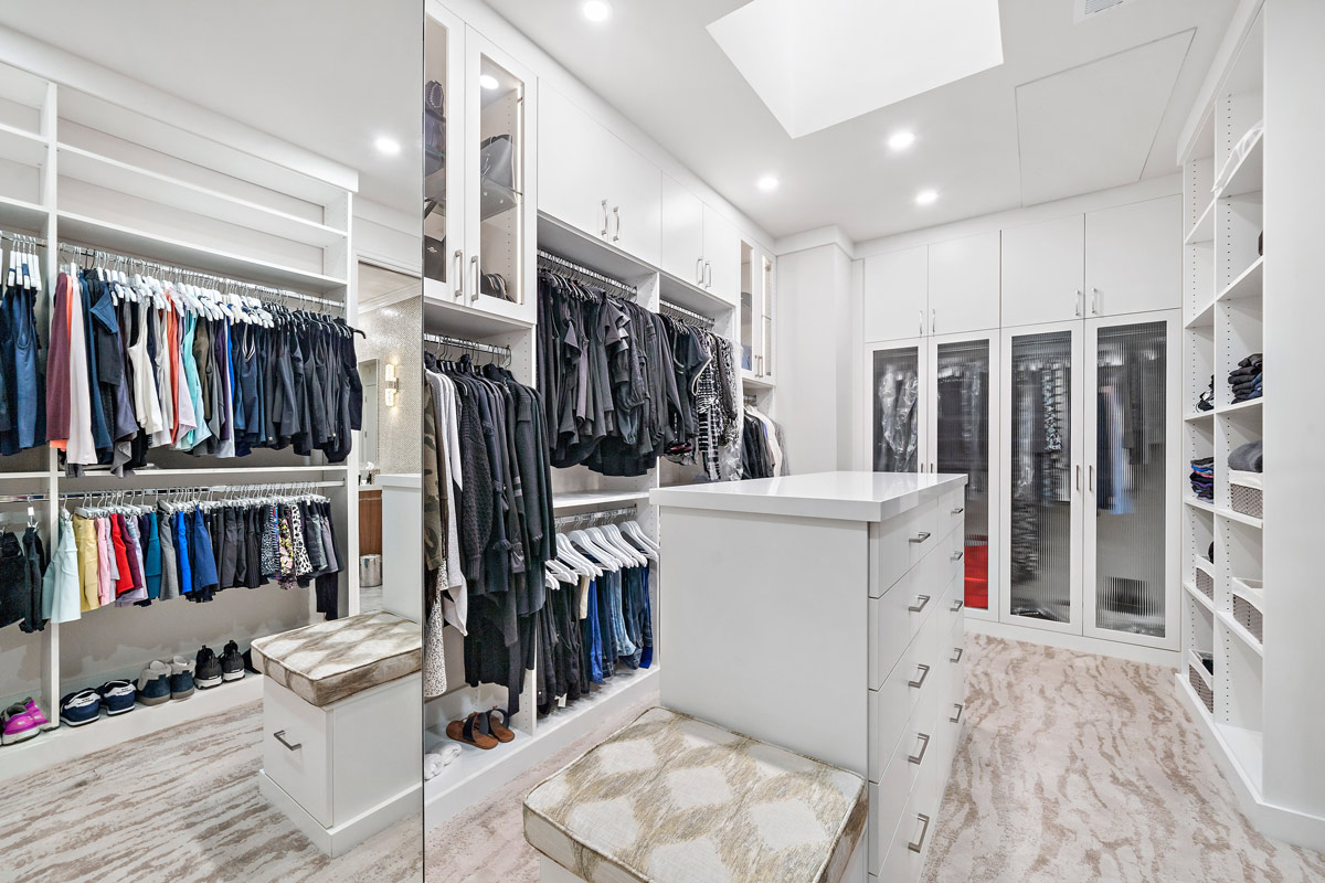 Master Walk in Closet